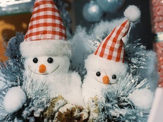 Loneliness at Christmas - can we help?